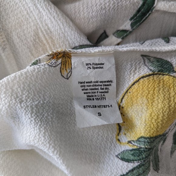 Off the shoulder lemon print top - Picture 5 of 5